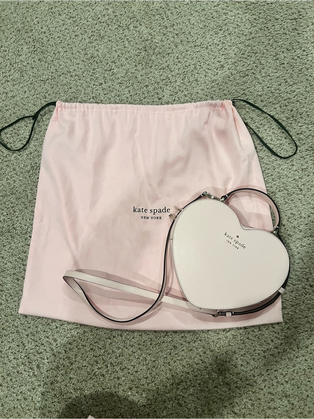 kate spade Heart-Shaped Crossbody Bag - Pale Pink